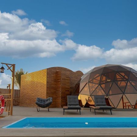 Al Marmoom Oasis Luxury Experiential Desert Resort Dubai Bagian luar foto